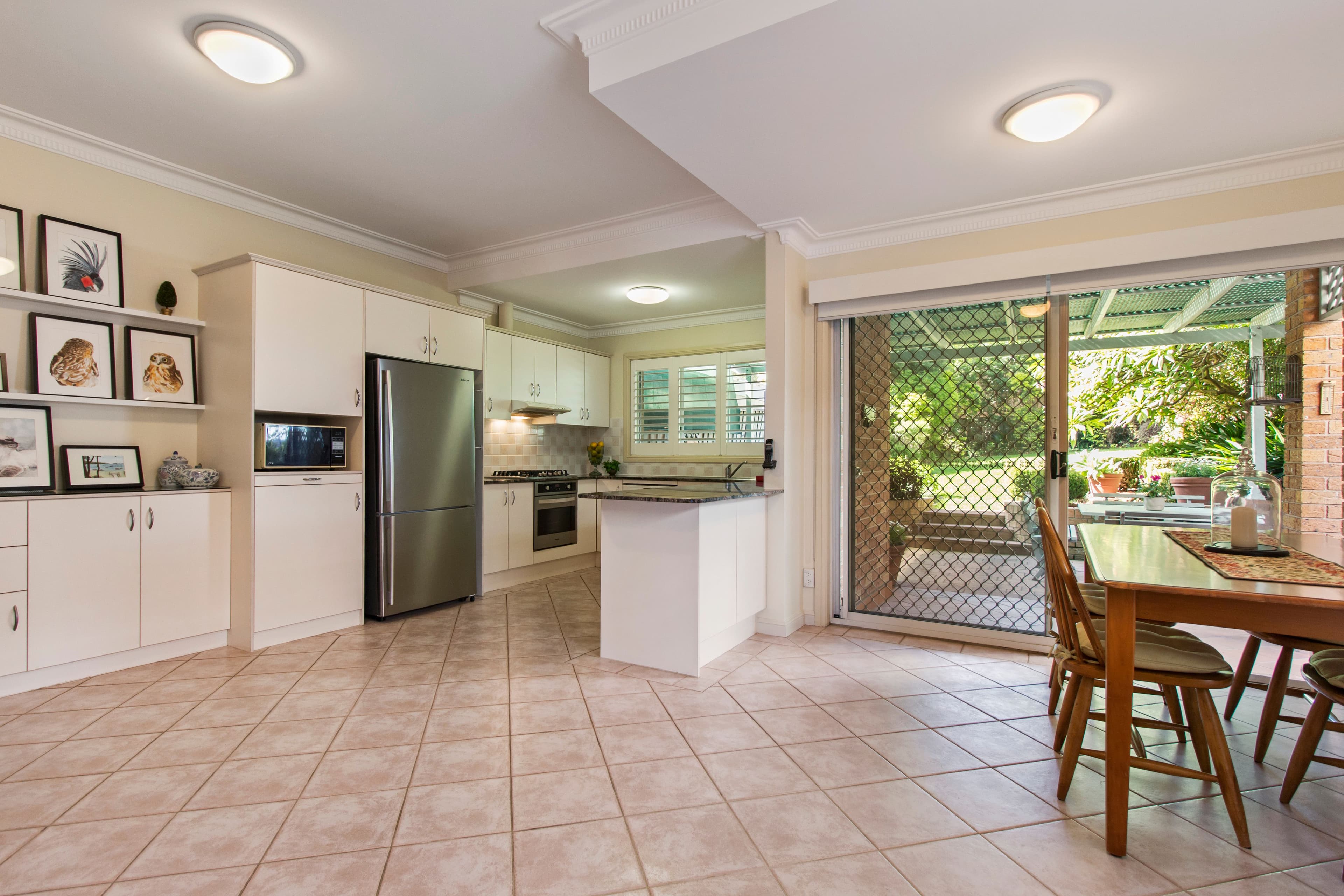 12 Phillip Road, Putney - Thumbnail 4