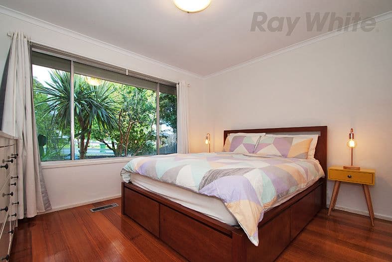 59 FARADAY Road, Croydon South VIC 3136, Croydon South - Thumbnail 4