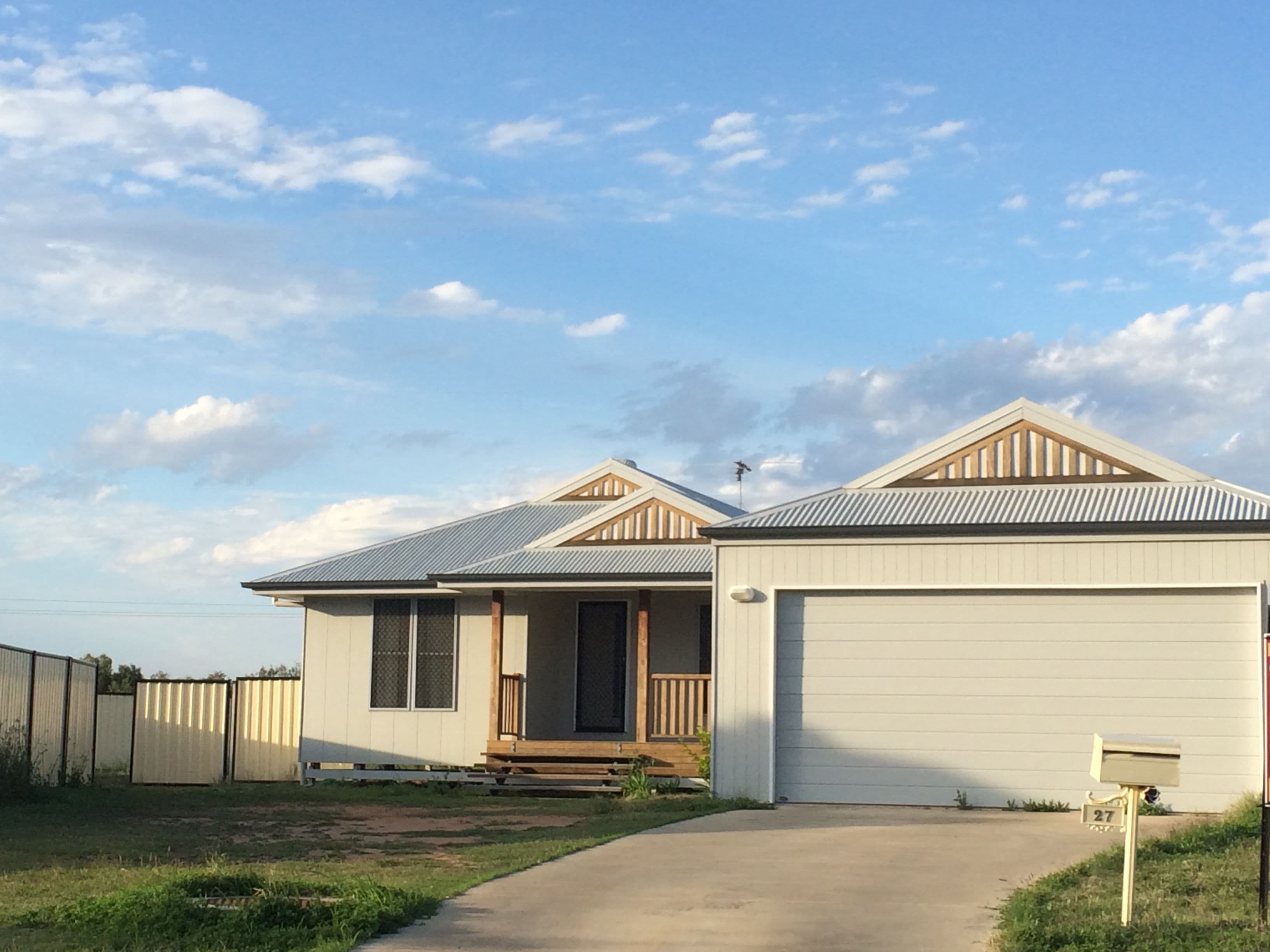 27 Bassett Court, Roma QLD 4455, Roma - Image 1