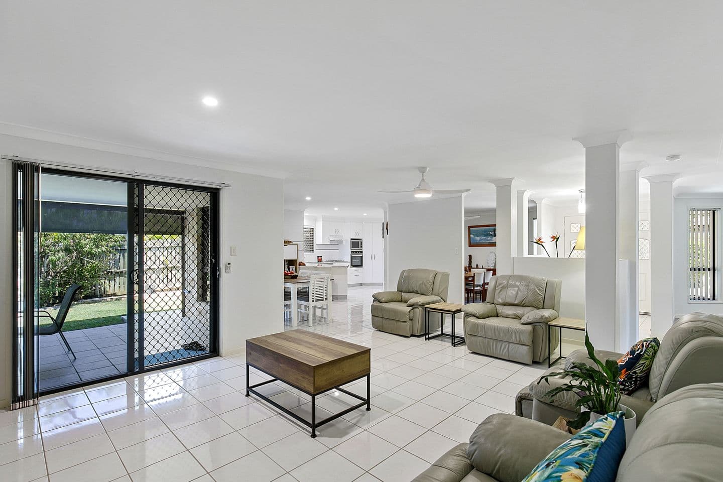 38 Victor Drive, Kawungan QLD 4655, Kawungan - Image 1