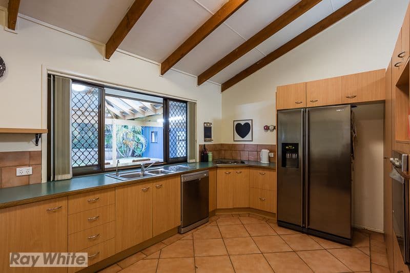 20 Sunningdale Drive, Redland Bay QLD 4165, Redland Bay - Thumbnail 2