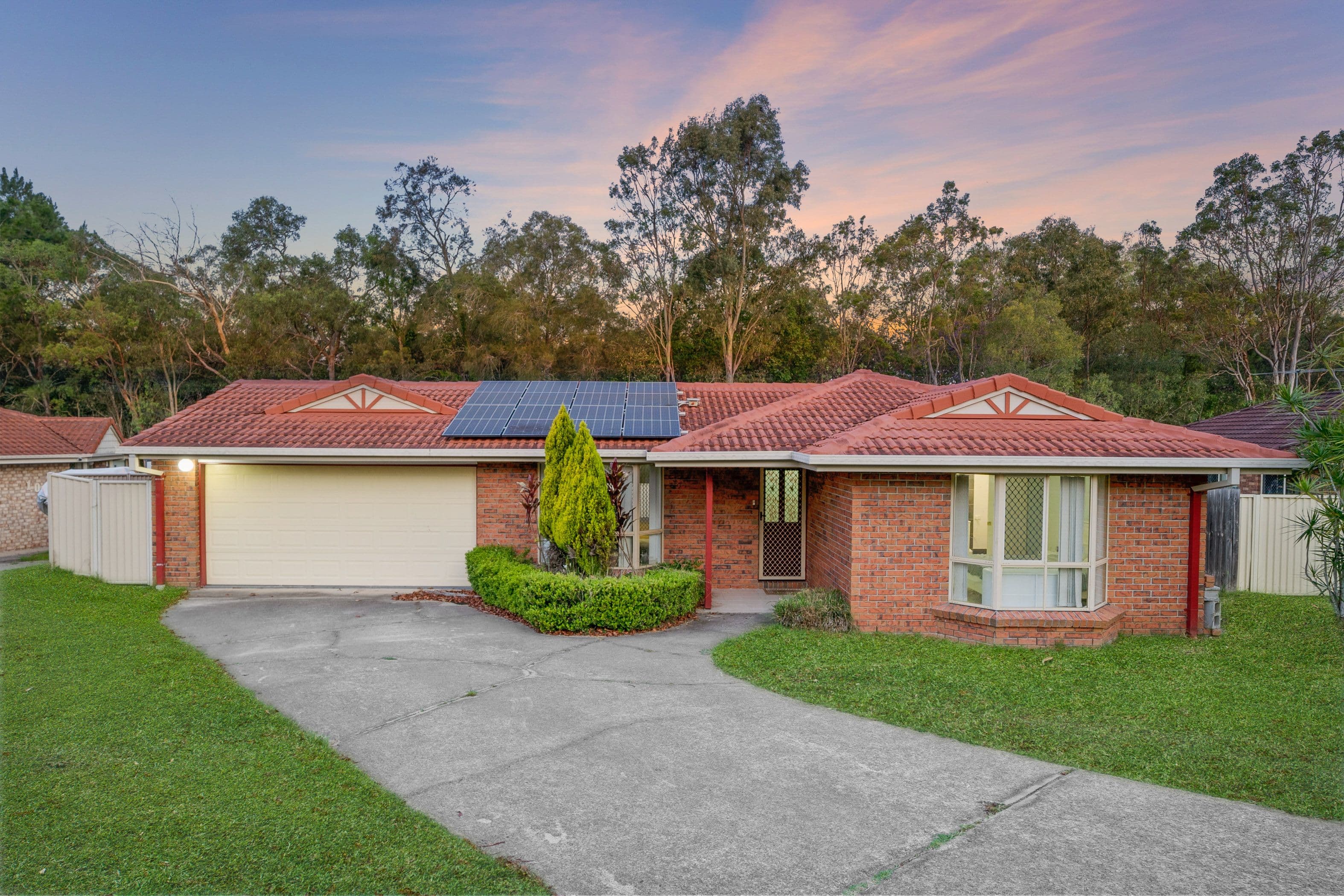 12 Widewood Court, Heritage Park QLD 4118, Heritage Park - Thumbnail 2