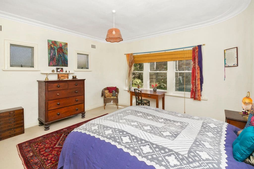 33 Smith Avenue, Allambie Heights NSW 2100, Allambie Heights - Thumbnail 2