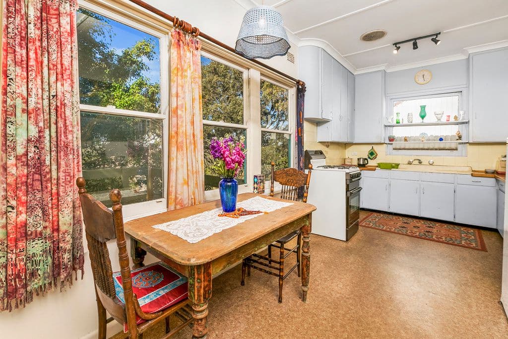 33 Smith Avenue, Allambie Heights NSW 2100, Allambie Heights - Thumbnail 3