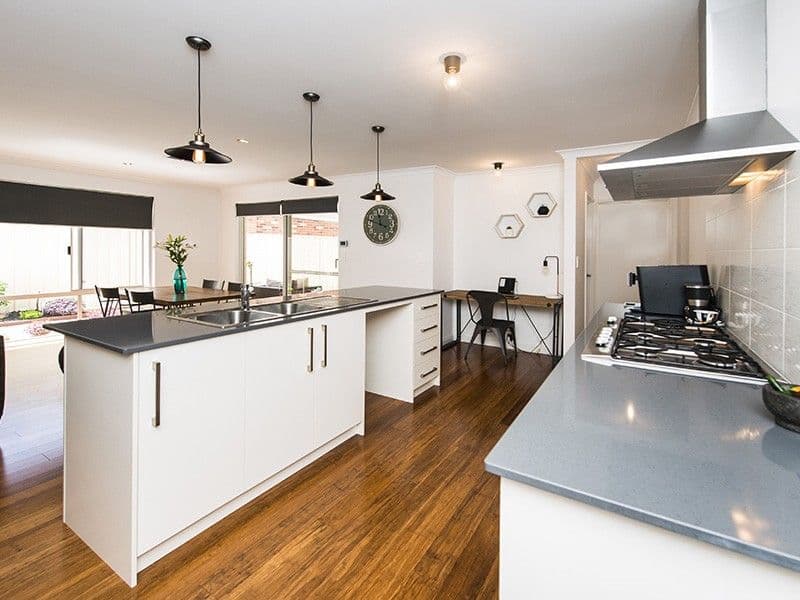 6 Gilba Place, Maida Vale WA 6057, Maida Vale - Thumbnail 4