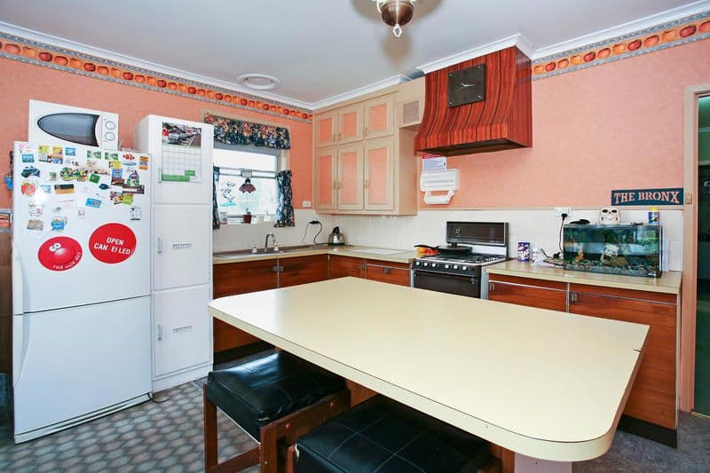 34 Fidge Crescent, BREAKWATER VIC 3219, Breakwater - Thumbnail 3