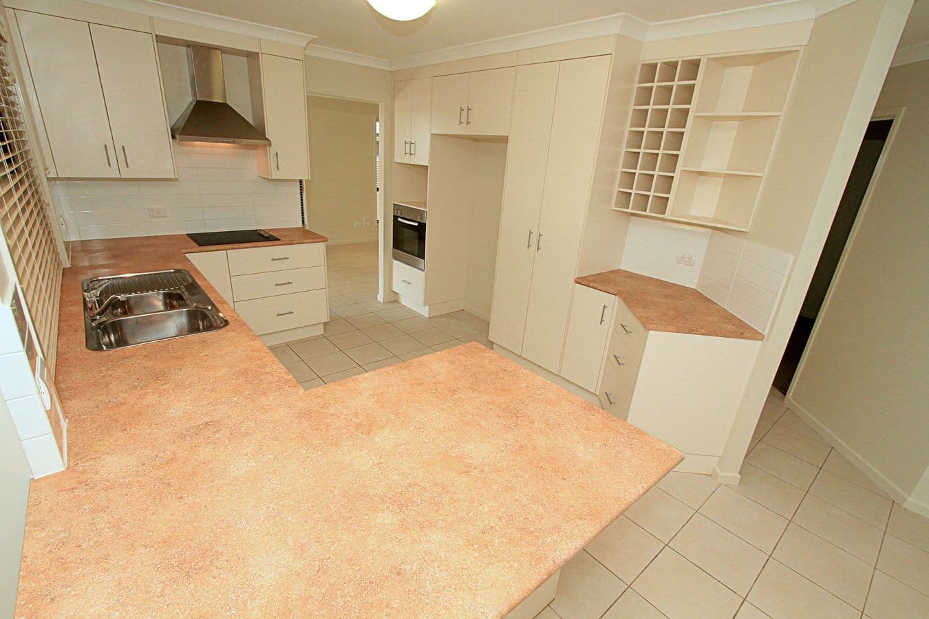 91 Carbeen Drive, TARANGANBA QLD 4703, Taranganba - Thumbnail 7