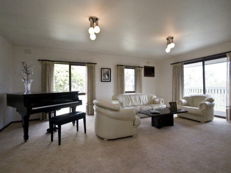 5 Purri Close, GREENSBOROUGH VIC 3088, Greensborough - Thumbnail 3