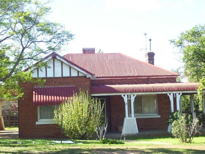 11 Ward Street, PARKES NSW 2870, Parkes - Image 1