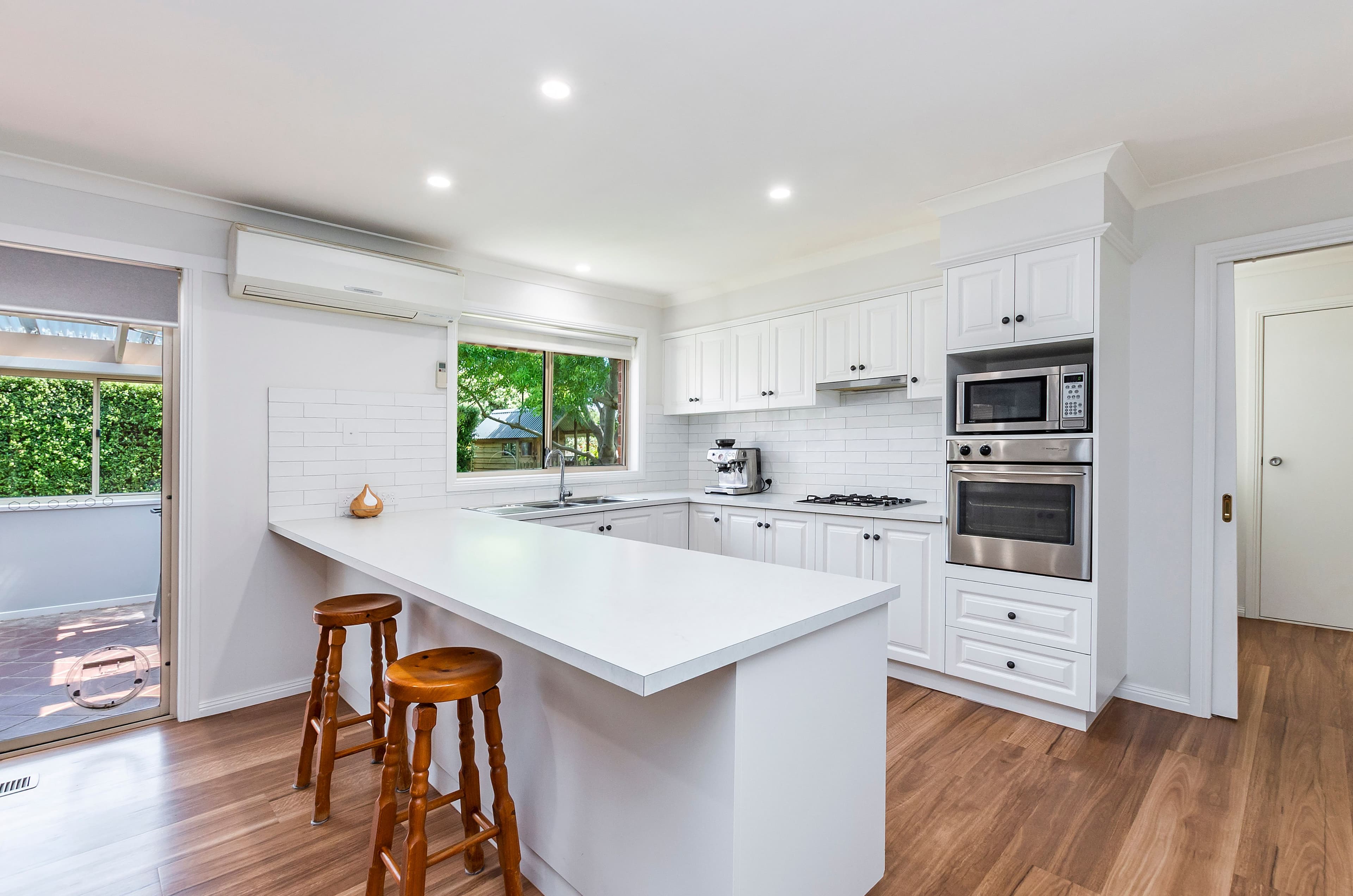 9 Mannerim Avenue, Warrnambool VIC 3280, Warrnambool - Thumbnail 3