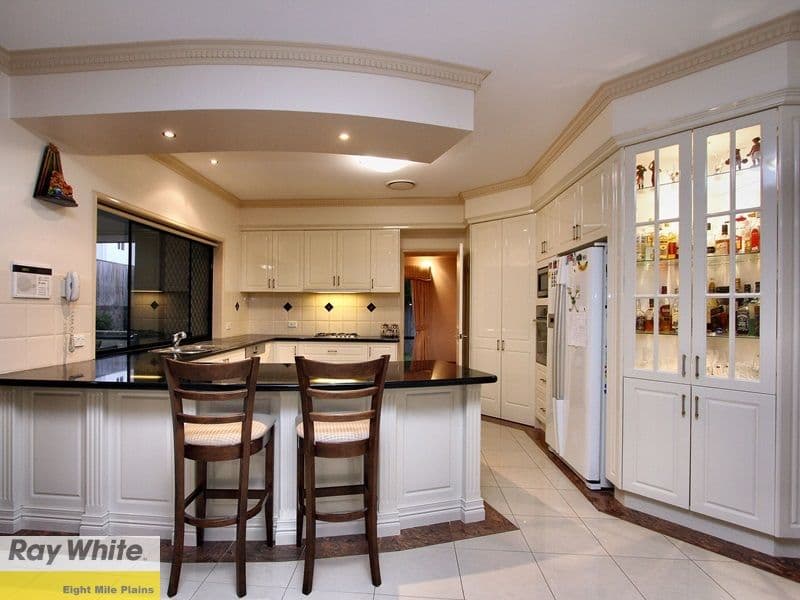 87 The Parkway, Stretton QLD 4116, Stretton - Thumbnail 2