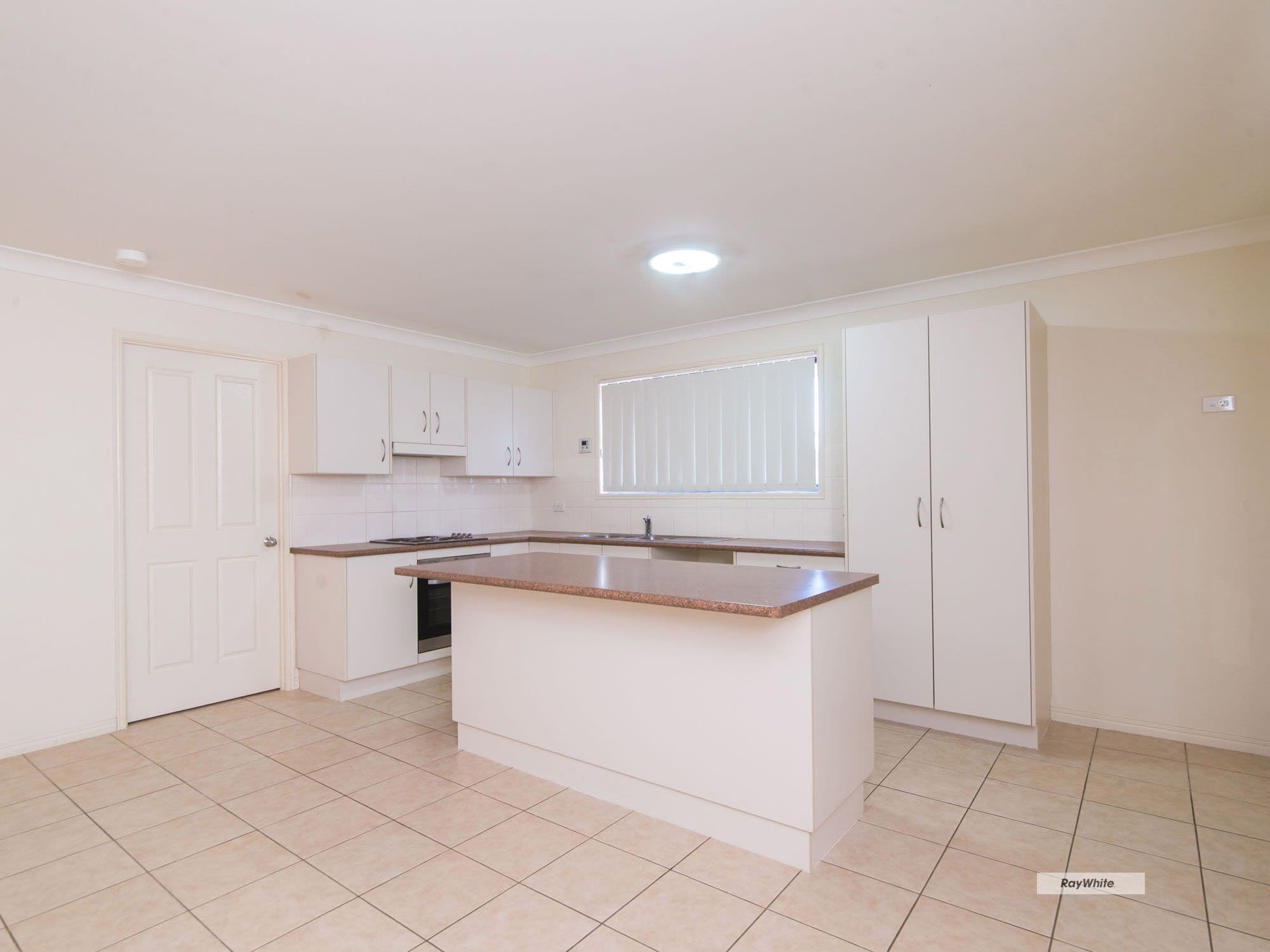 5 Broadhurst Drive, Gracemere QLD 4702, Gracemere - Thumbnail 4