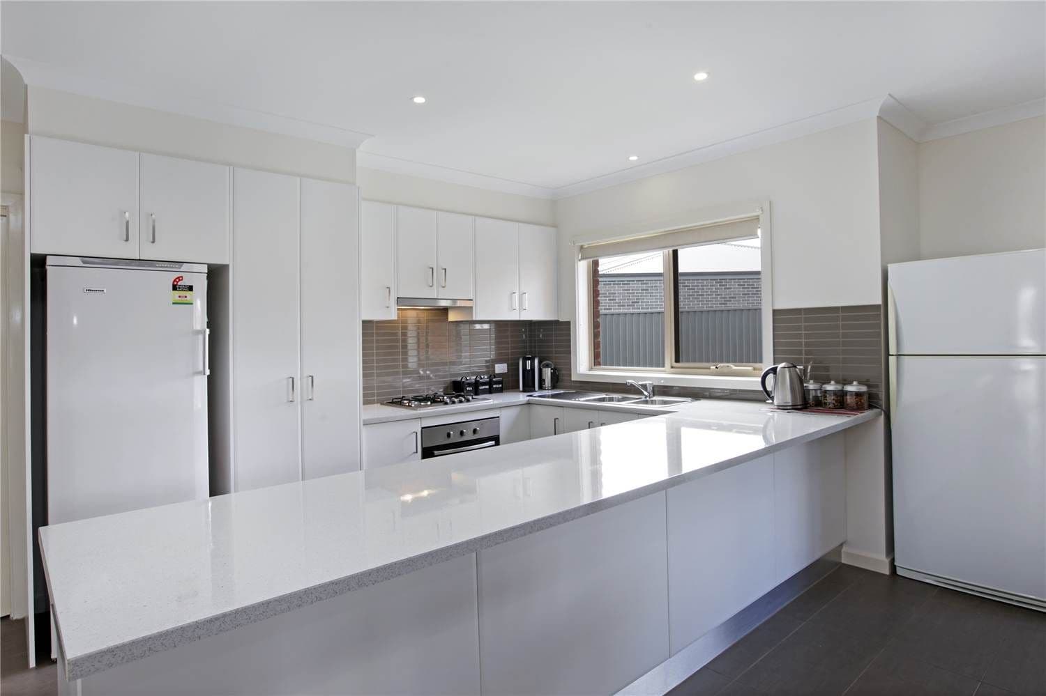 5-7 Moorhen Drive, LARA VIC 3212, Lara - Thumbnail 3