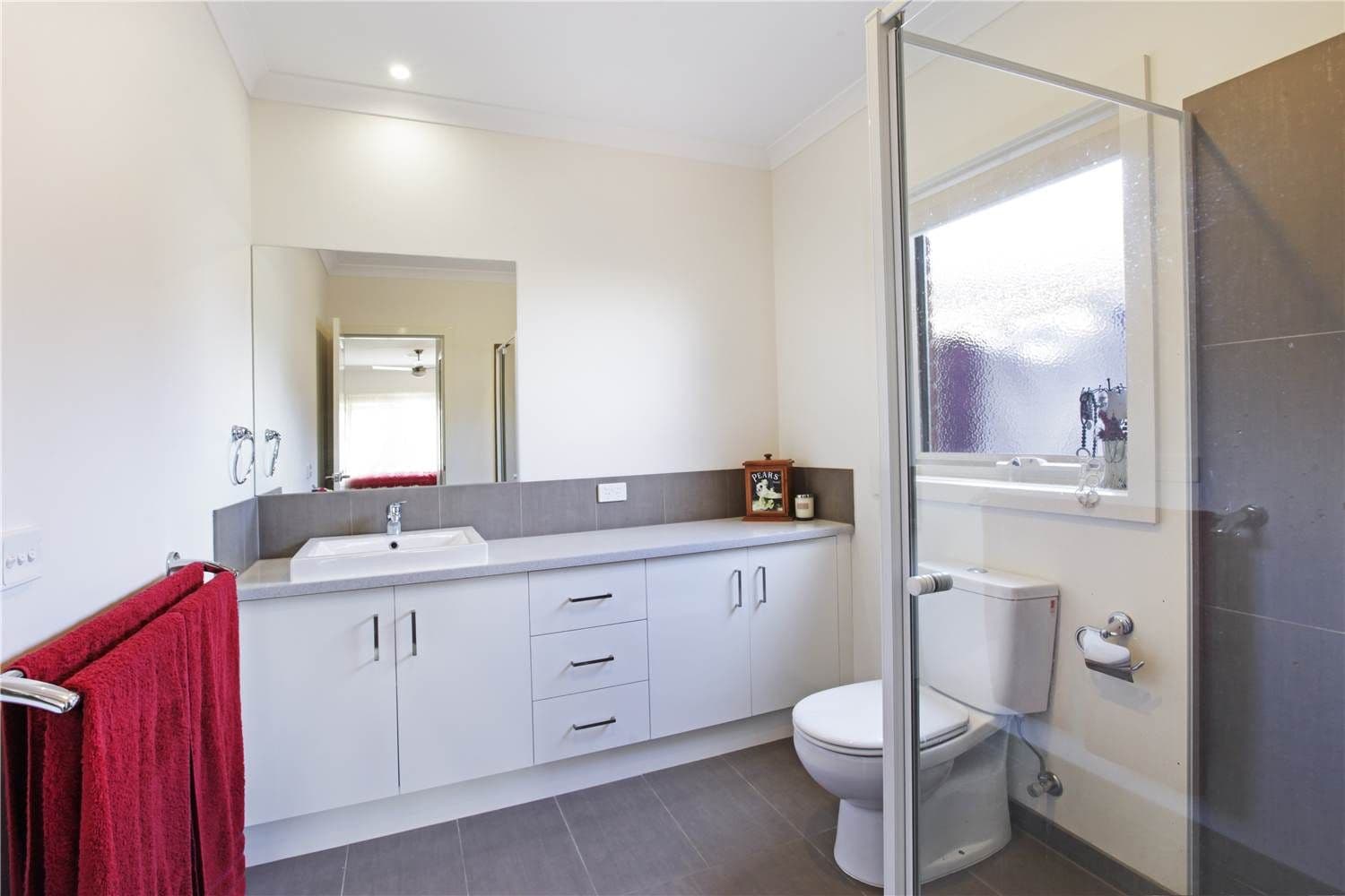 5-7 Moorhen Drive, LARA VIC 3212, Lara - Thumbnail 8