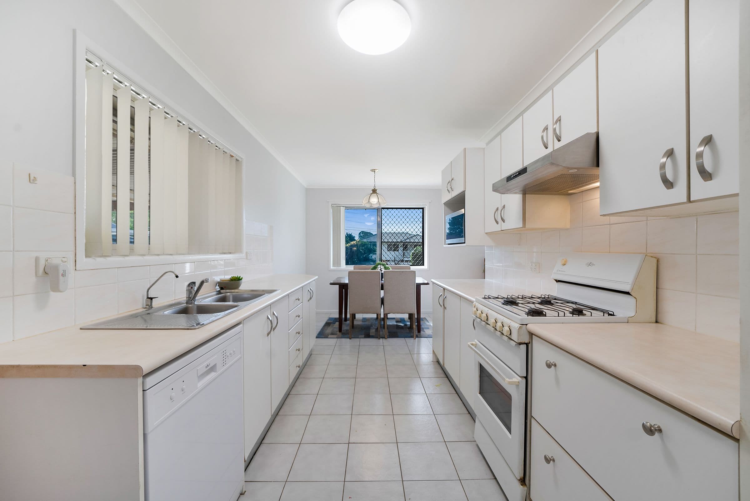6 Brennan Parade, Strathpine QLD 4500, Strathpine - Thumbnail 4