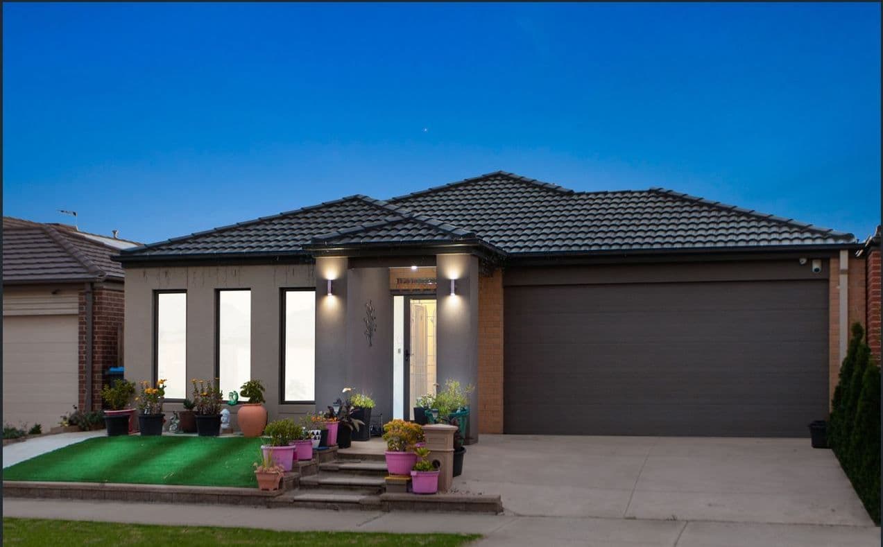 6 Merivale Drive, Truganina VIC 3029, Truganina - Thumbnail 2