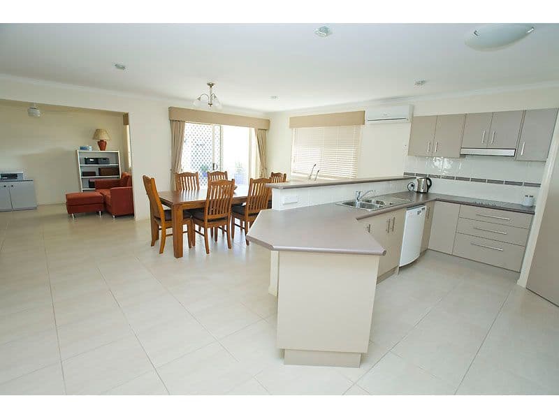 34 Heights, BEERWAH QLD 4519, Beerwah - Thumbnail 2