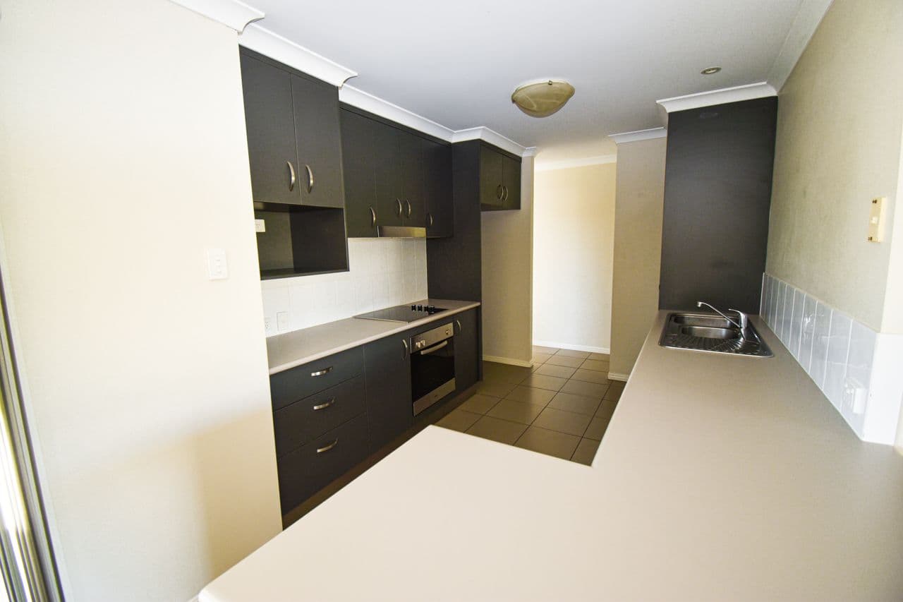 5 Eyre Court, Glen Eden QLD 4680, Glen Eden - Thumbnail 4