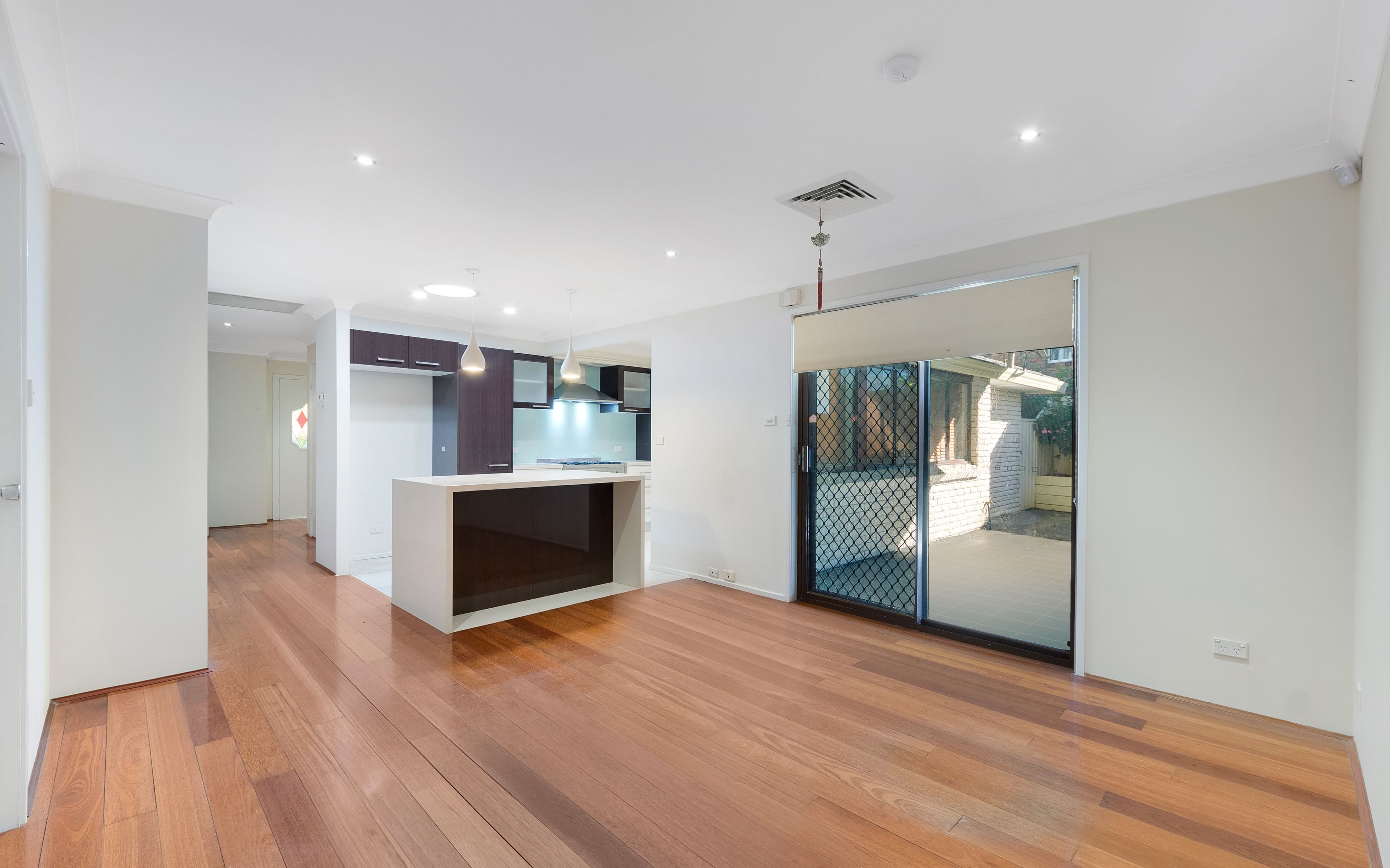 1 Abadal Place, Ingleburn NSW 2565, Ingleburn - Thumbnail 4