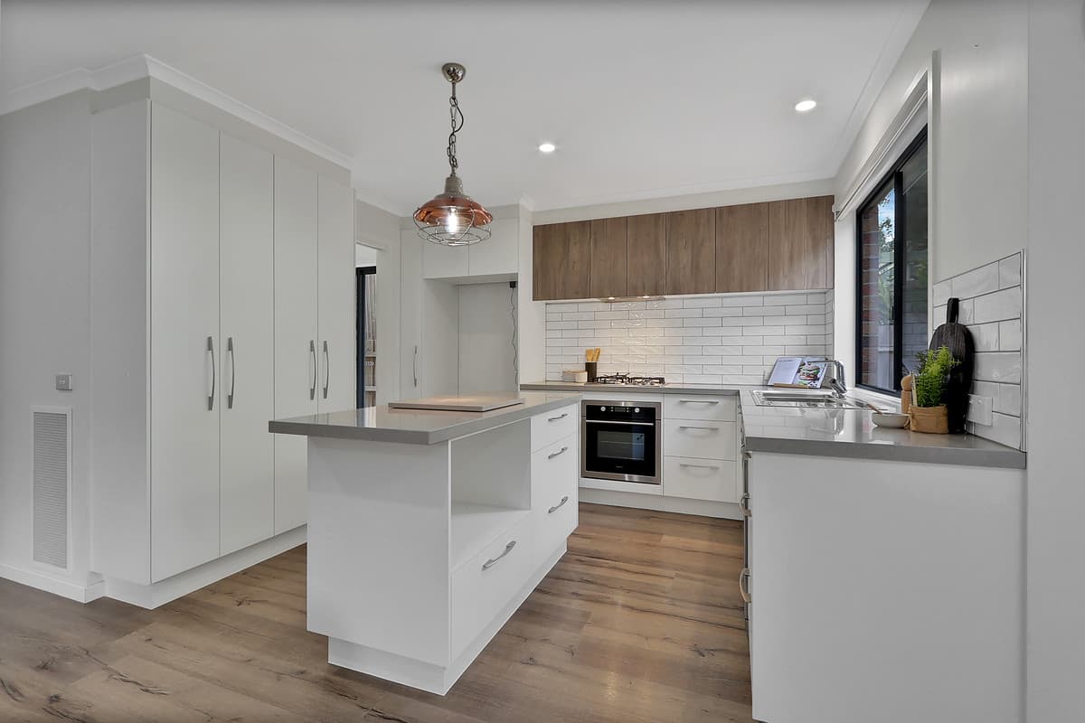 28 Eden Way, Kilsyth VIC 3137, Kilsyth - Thumbnail 3