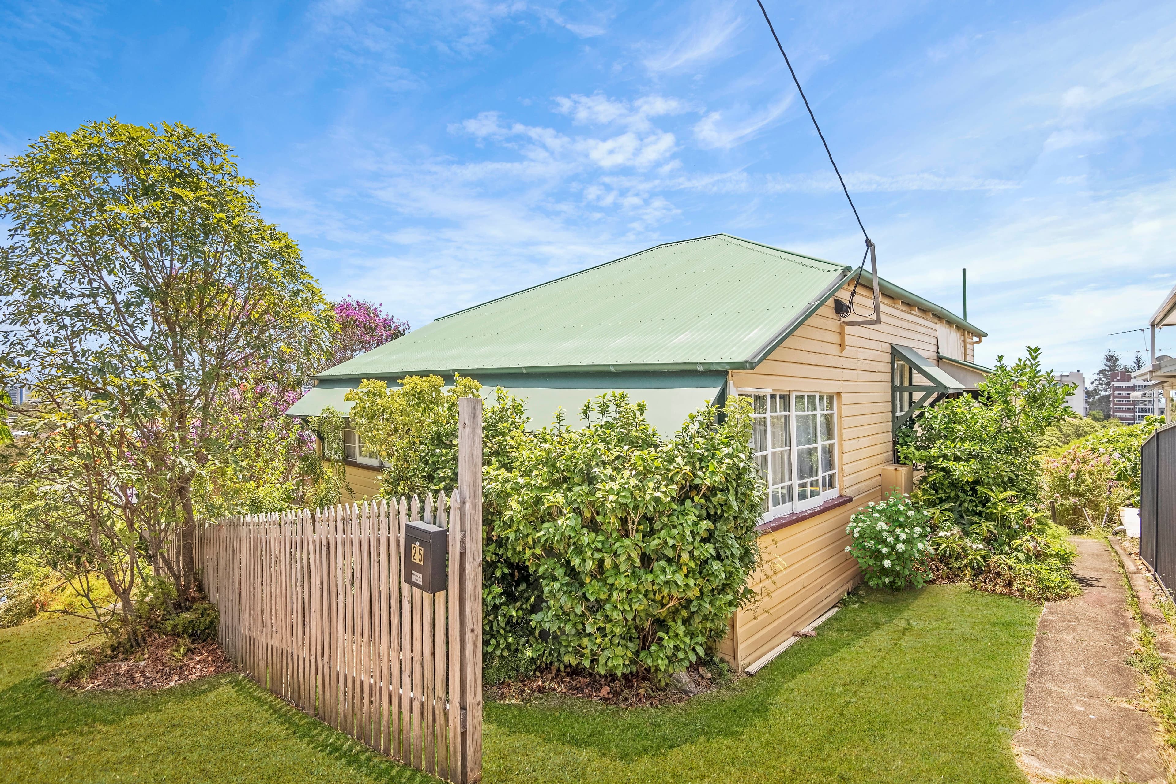 25 Tweed Street, Coolangatta QLD 4225, Coolangatta - Thumbnail 2