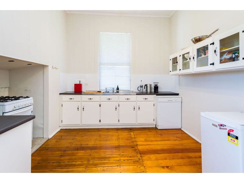 14 Walton Street, Dutton Park QLD 4102, Dutton Park - Thumbnail 7