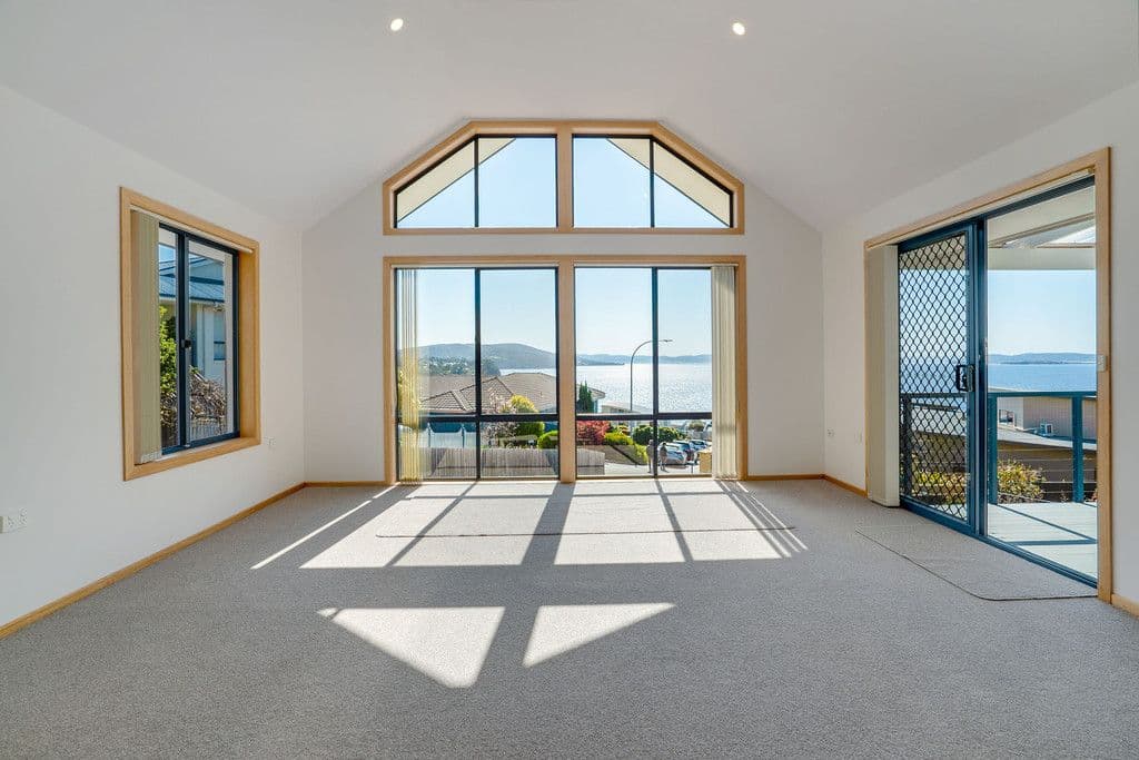 36 Suncoast Drive, Blackmans Bay TAS 7052, Blackmans Bay - Thumbnail 5