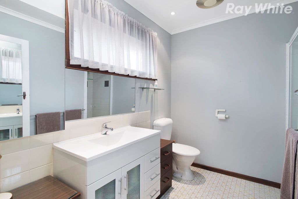 8 Narong Crescent, Knoxfield VIC 3180, Knoxfield - Thumbnail 7