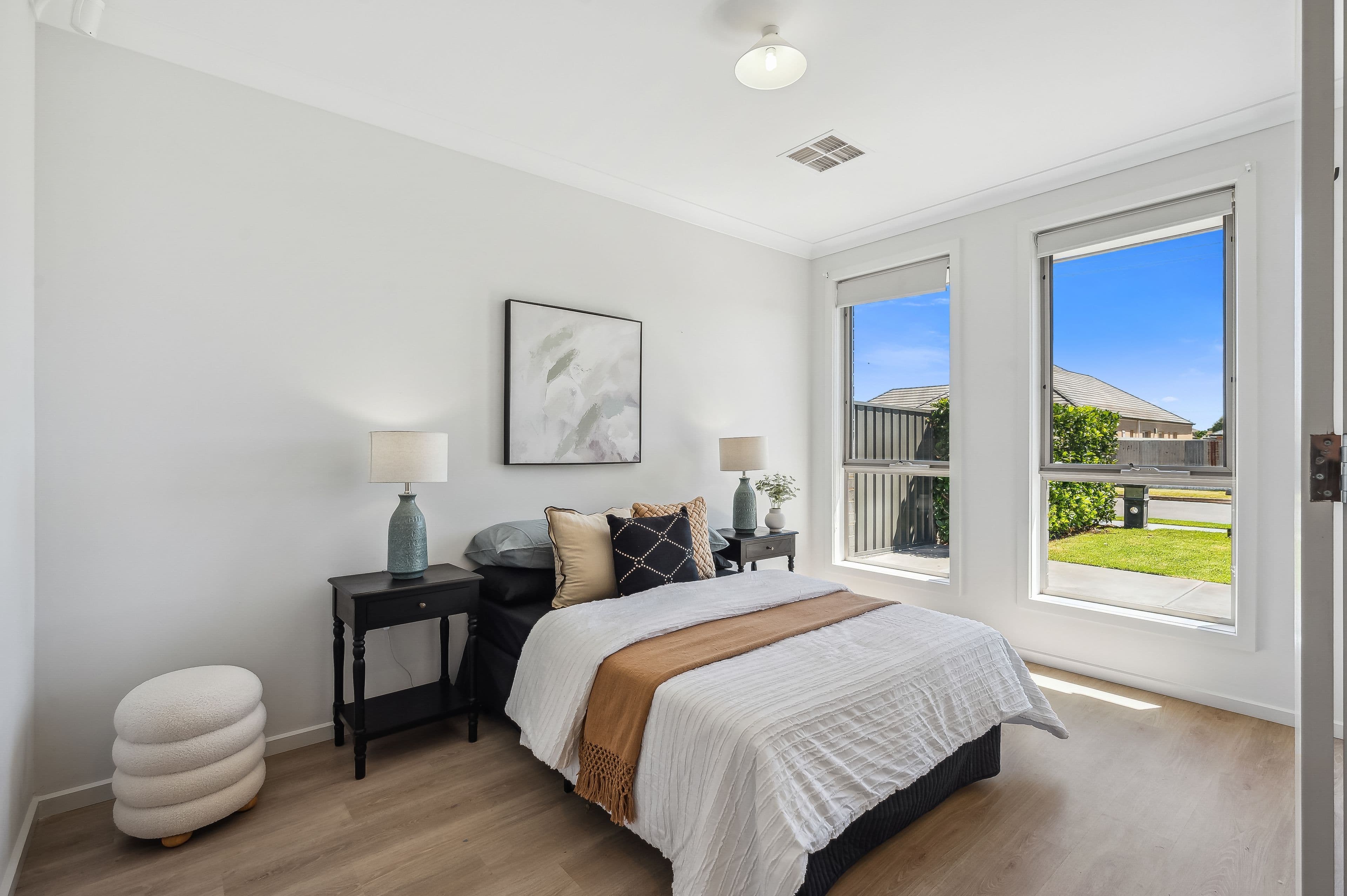 7 Mcneilly Crescent, Seaton SA 5023, Seaton - Thumbnail 2