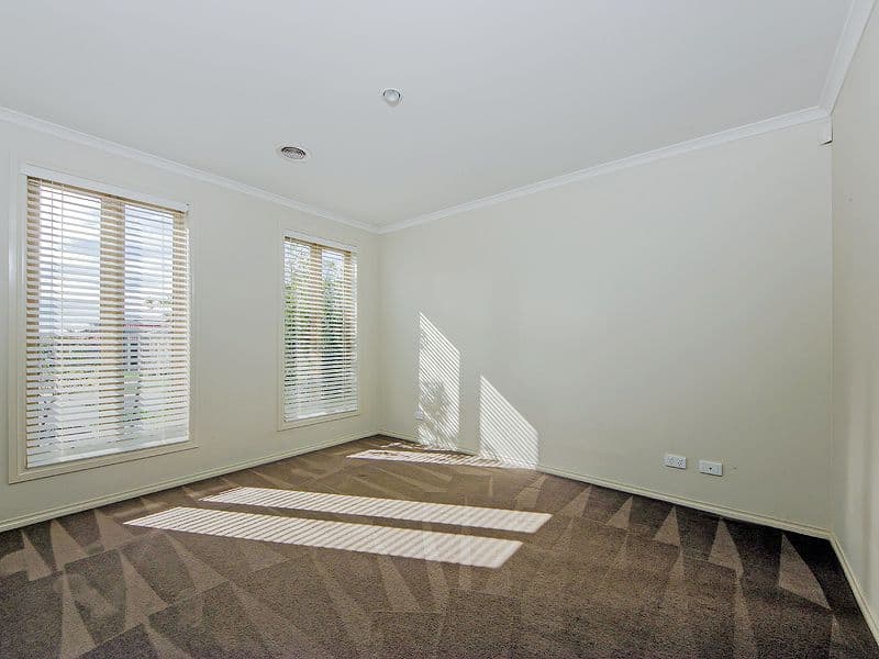 39 Pankhurst Prm, POINT COOK VIC 3030, Point Cook - Thumbnail 3