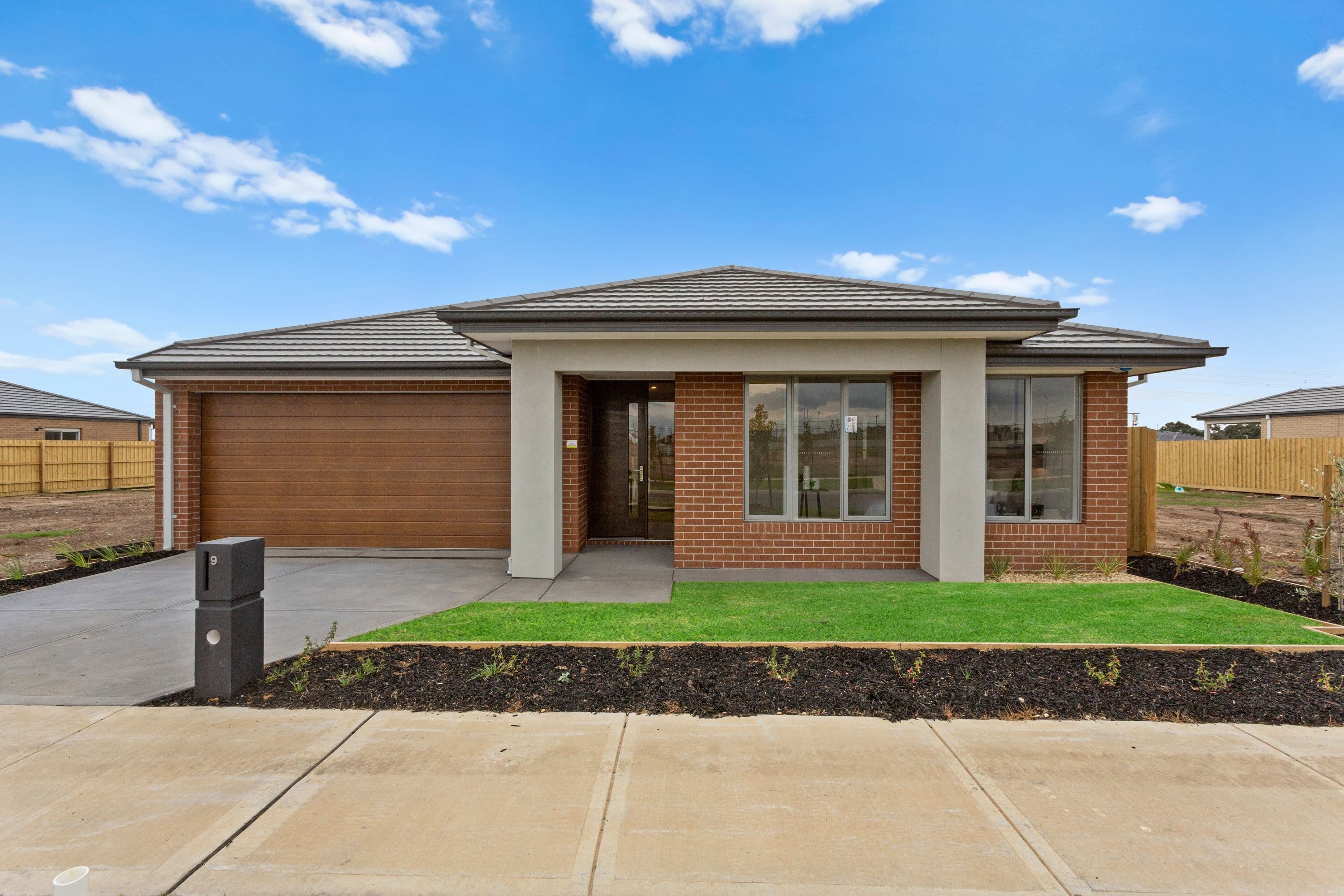 9 Cayenne Way, Mickleham VIC 3064, Mickleham - Image 1
