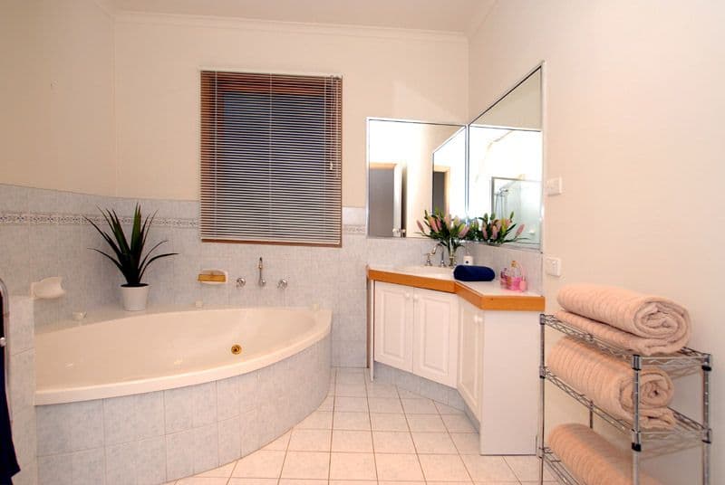252 Serpells Road, TEMPLESTOWE VIC 3106, Templestowe - Thumbnail 7