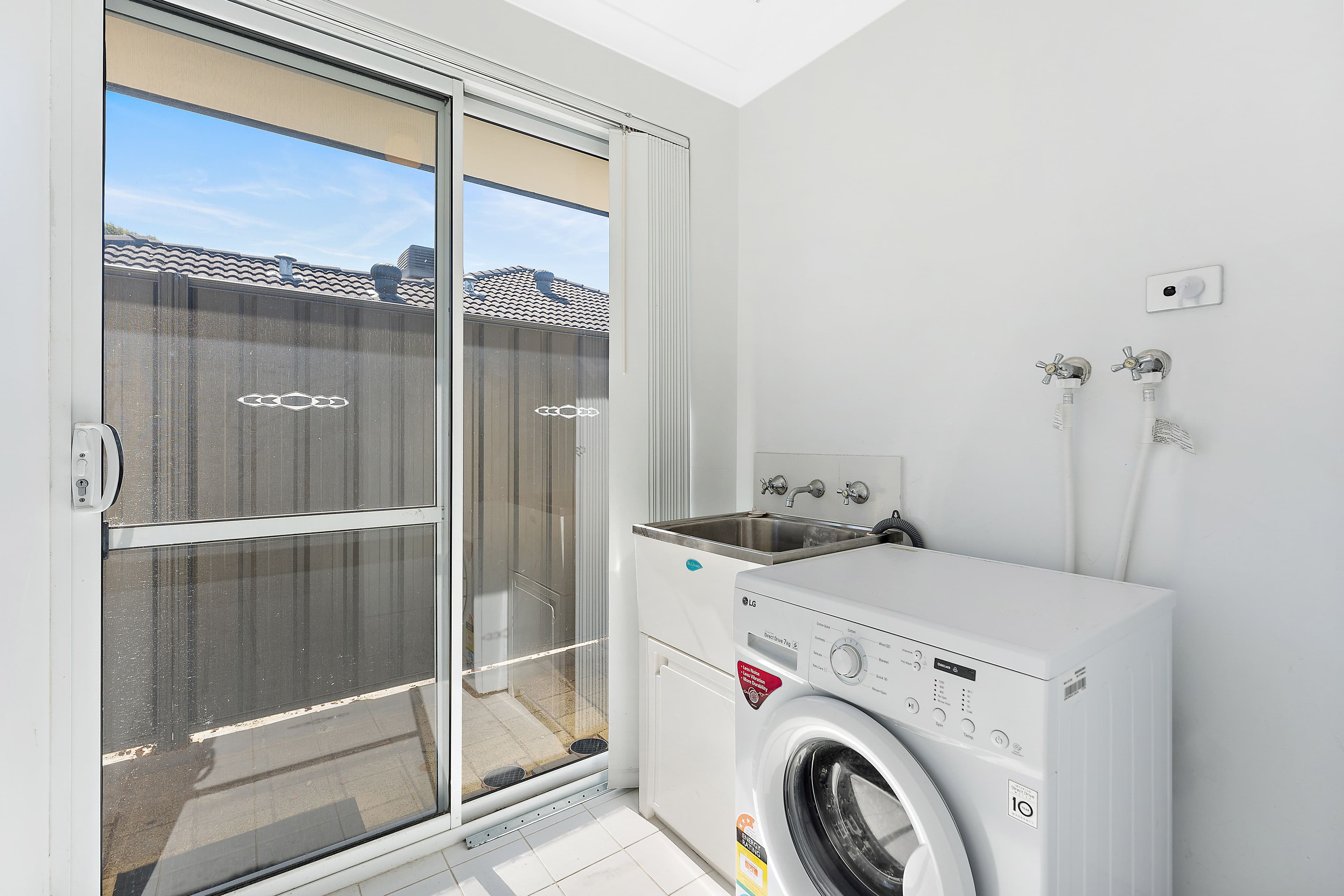 8 Belgravia Place, Canning Vale WA 6155, Canning Vale - Thumbnail 8