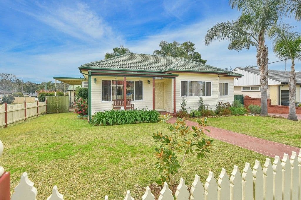 2 Albury Avenue, Campbelltown NSW 2560, Campbelltown - Image 1