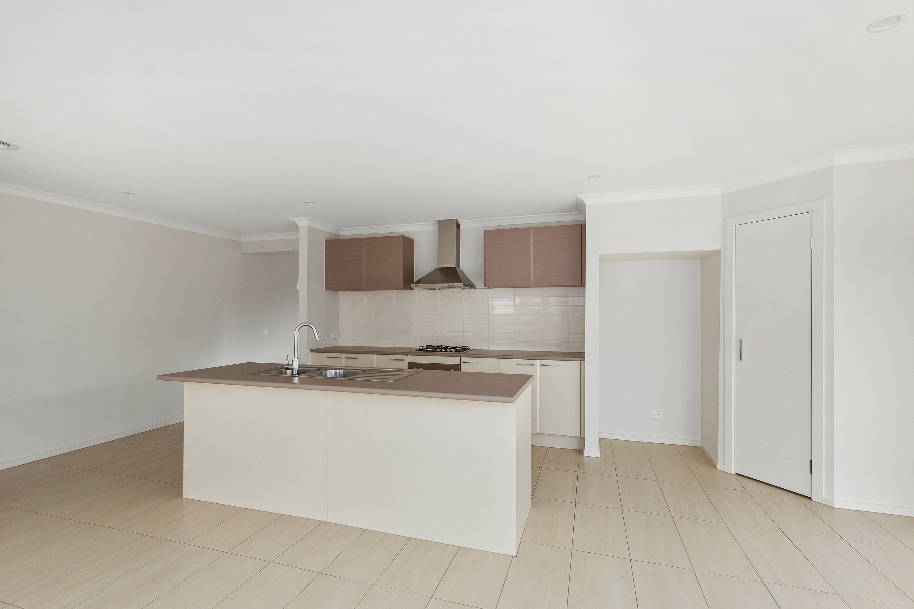 14 Tamarack Street, Kalkallo VIC 3064, Kalkallo - Thumbnail 4