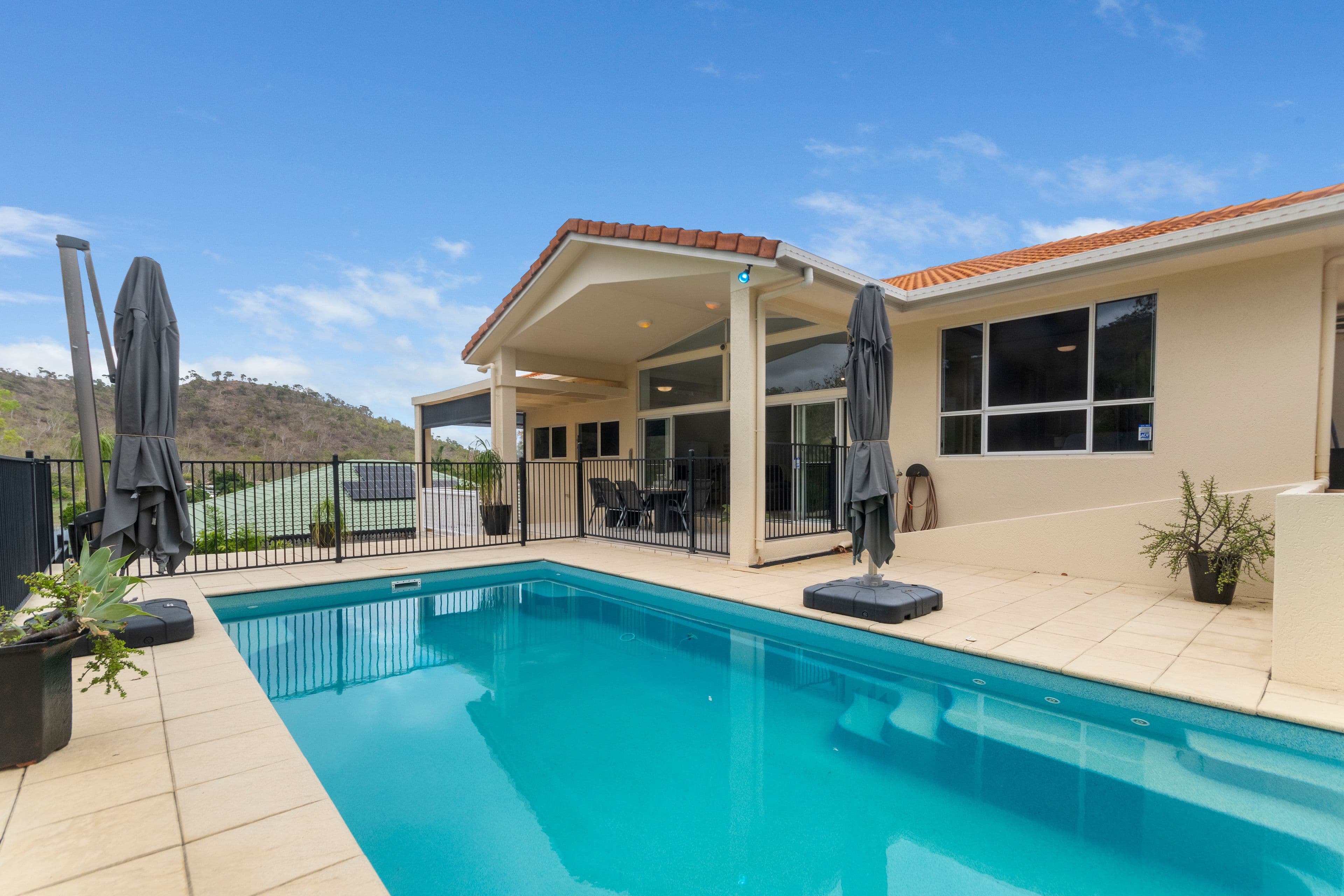 35 Coral Sea Crescent, Wulguru QLD 4811, Wulguru - Thumbnail 4