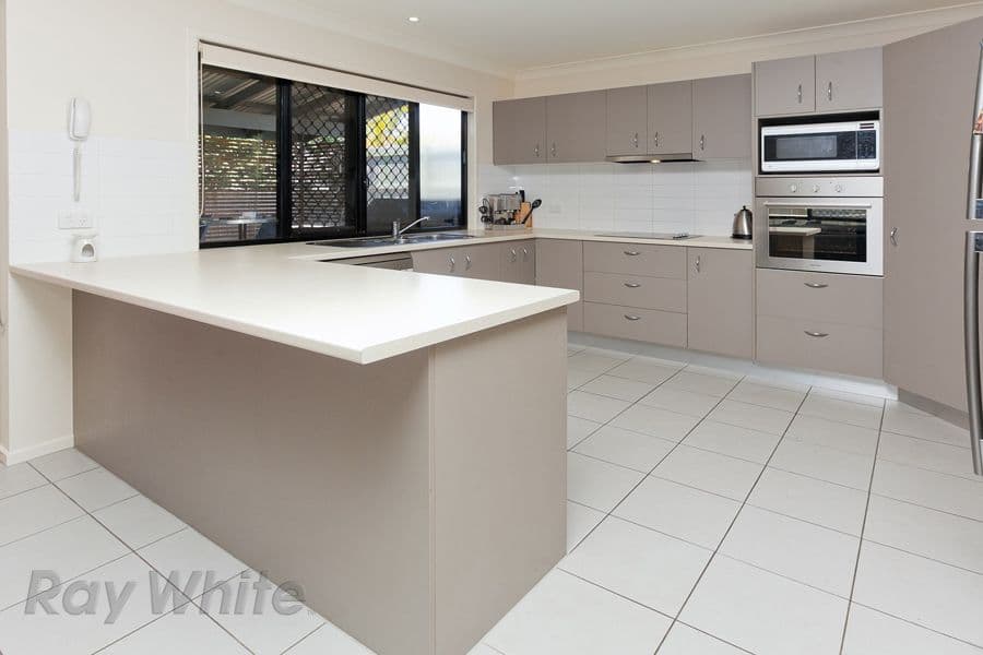 146 Lakeside Avenue, SPRINGFIELD LAKES QLD 4300, Springfield Lakes - Thumbnail 2