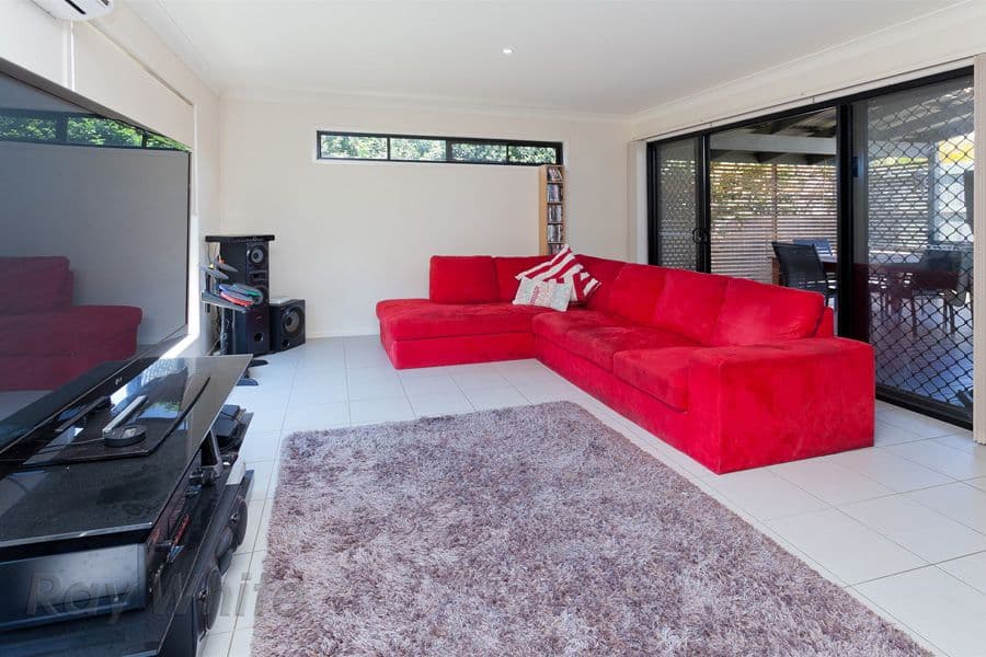 146 Lakeside Avenue, SPRINGFIELD LAKES QLD 4300, Springfield Lakes - Thumbnail 4