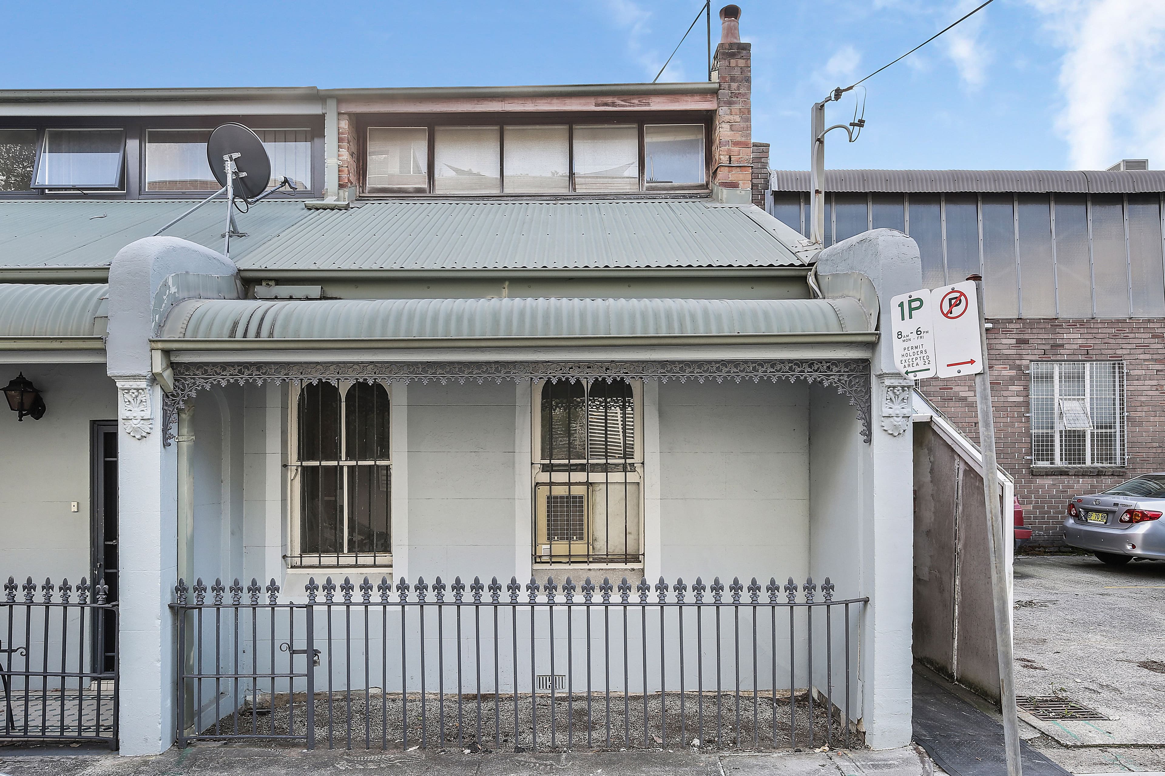 16 Briggs Street, Camperdown - Thumbnail 2