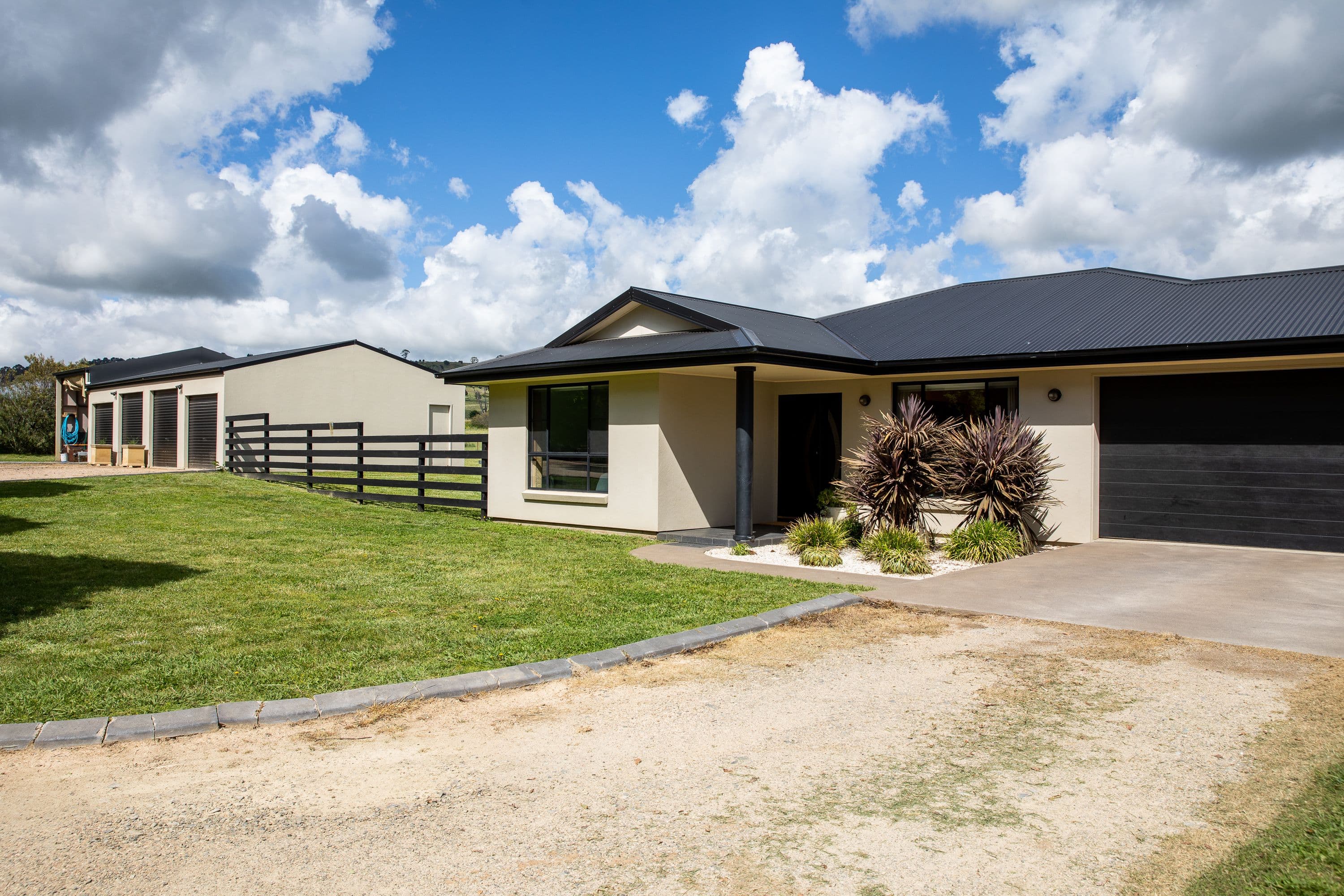 34a Dangarsleigh Road, Armidale NSW 2350, Armidale - Thumbnail 3