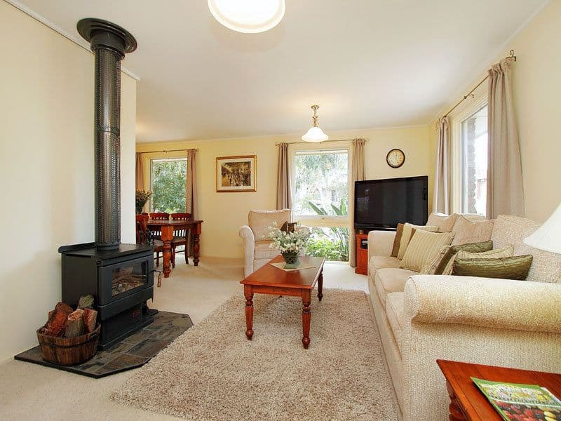 94 Howard Road, DINGLEY VILLAGE VIC 3172, Dingley Village - Thumbnail 5