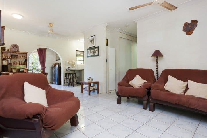 30 Hannibal Crescent, GRAY NT 0830, Gray - Thumbnail 2
