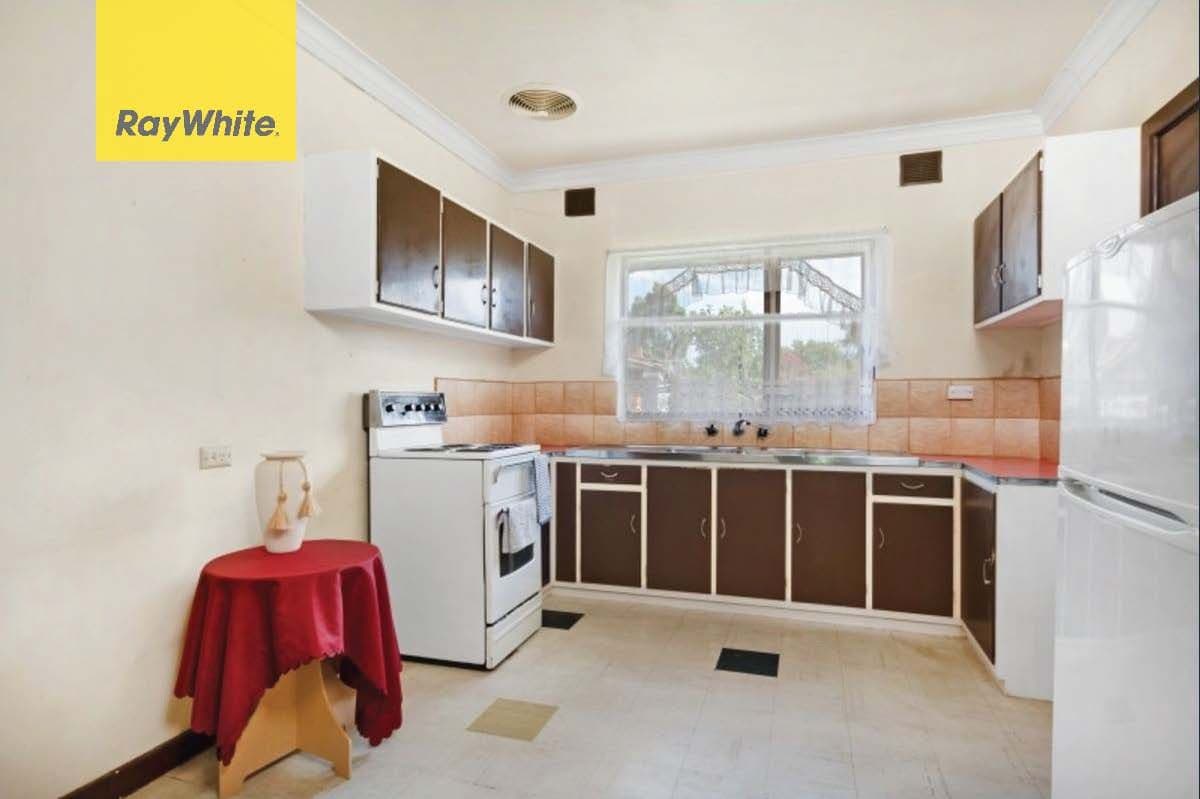 83 Leonard Avenue, St Albans VIC 3021, St Albans - Thumbnail 5