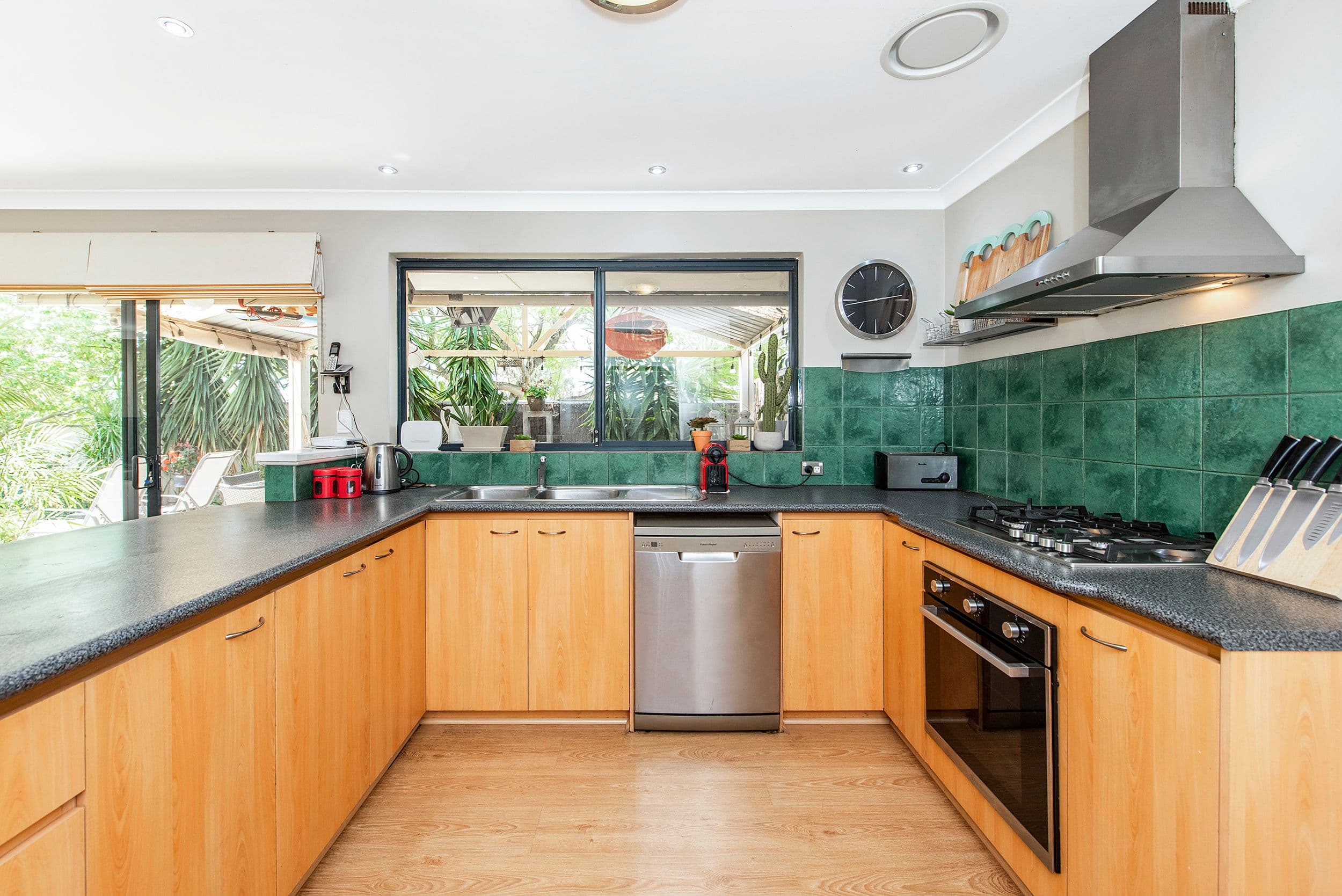 16 Peelhurst Way, Baldivis WA 6171, Baldivis - Thumbnail 3