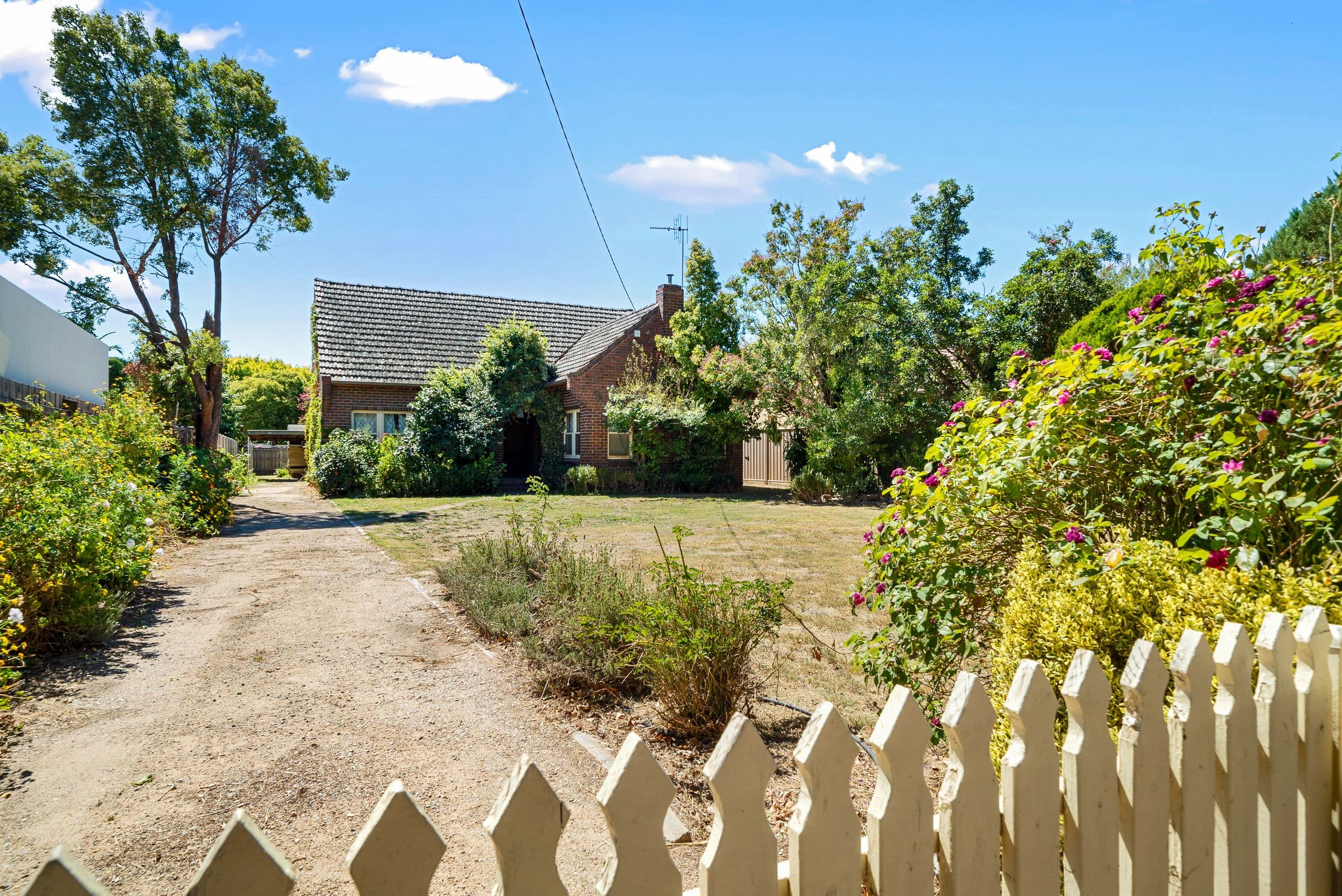 5 Benson Street, Benalla VIC 3672, Benalla - Thumbnail 8