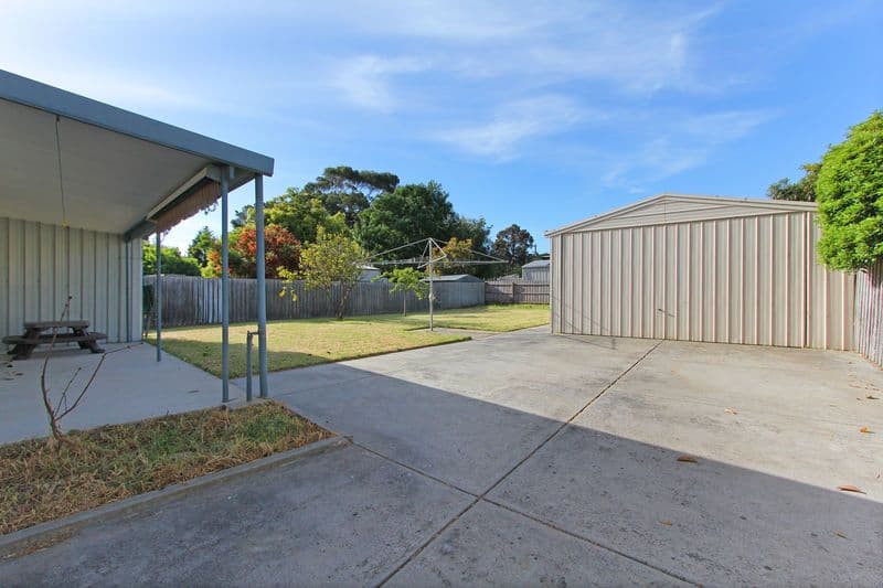 12 Raymond Street, TOOTGAROOK VIC 3941, Tootgarook - Thumbnail 6