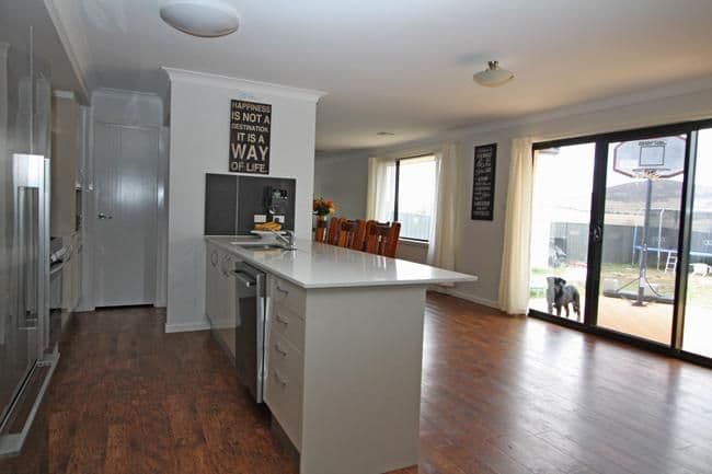 16 Simms Drive, BUNGENDORE NSW 2621, Bungendore - Thumbnail 8