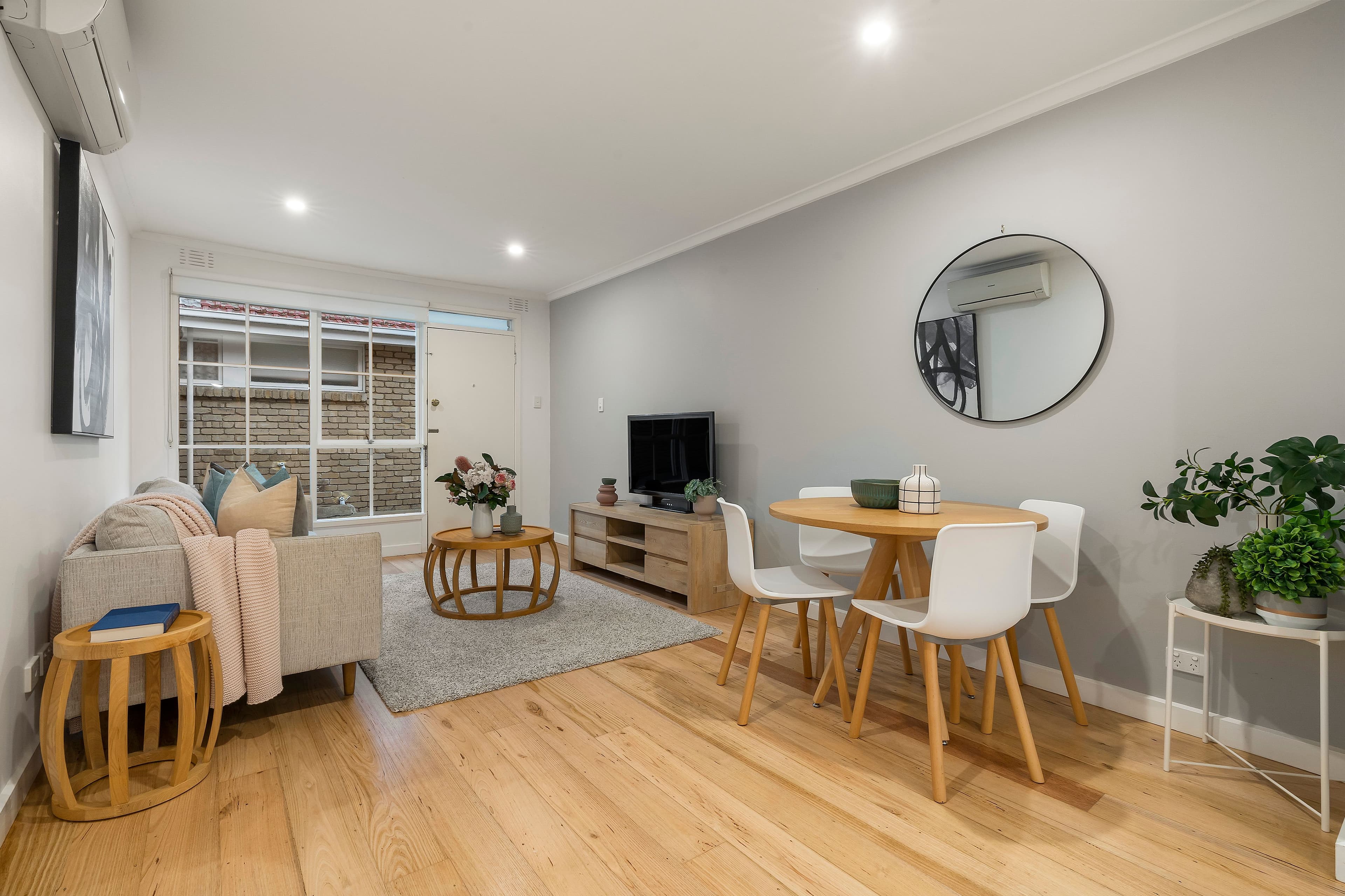 10 Coonil Street, Oakleigh South VIC 3167, Oakleigh South - Thumbnail 2