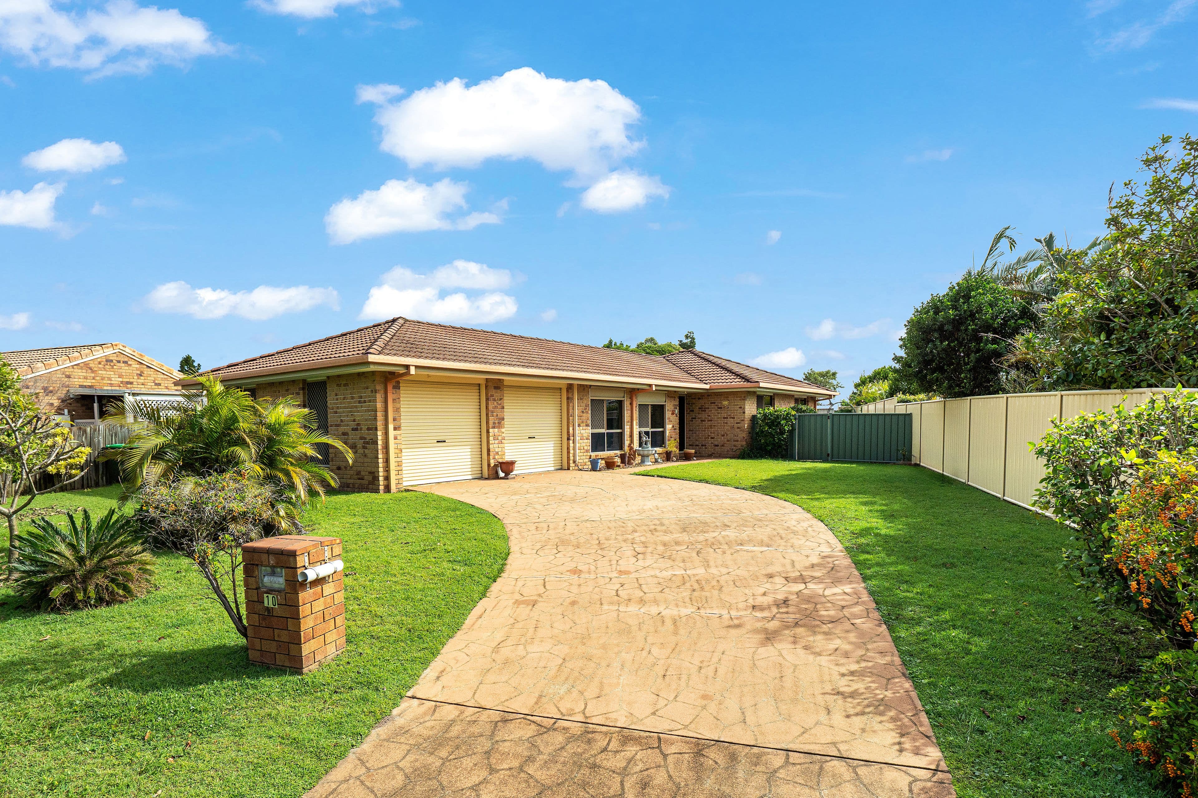 10 Anchor Court, Banksia Beach QLD 4507, Banksia Beach - Thumbnail 2