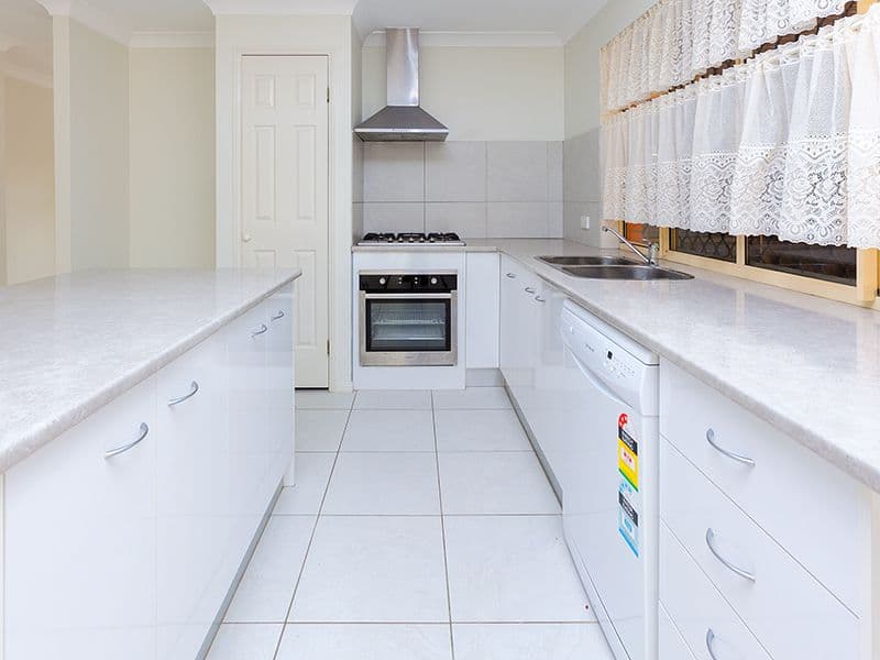 4 Moresby Avenue, Springfield QLD 4300, Springfield - Thumbnail 2